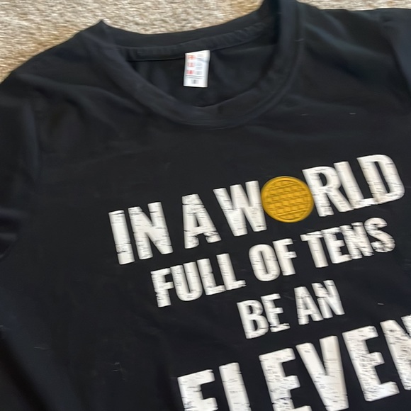 Stranger Things t-shirt - Picture 2 of 2